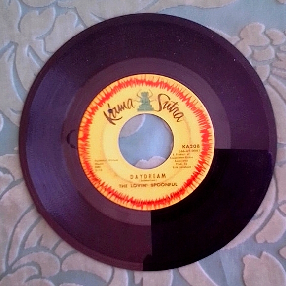 The Lovin' Spoonful Other - The Lovin' Spoonful 45 rpm record "Daydream/Night Owl Blues"  1966